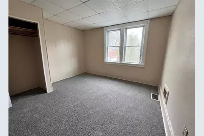 1173 S 2nd #1/2, Ellwood City, PA 16117 - Photo 11