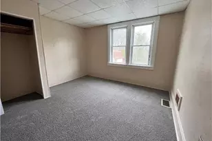 1173 S 2nd, Ellwood City, PA 16117 - Photo 11