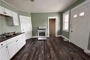 1173 S 2nd, Ellwood City, PA 16117 - Photo 7