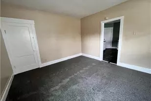 1173 S 2nd, Ellwood City, PA 16117 - Photo 5