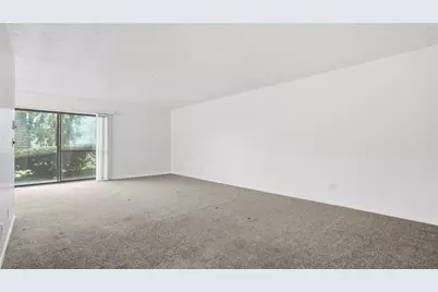 1115 Forest Green Dr, Moon/Crescent Twp, PA 15108 - Photo 9