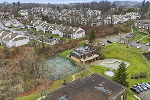 1115 Forest Green Dr, Moon/Crescent Twp, PA 15108 - Photo 7