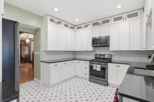 3921 Winterburn Ave, Pittsburgh, PA 15207 - Photo 11