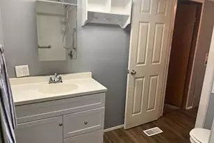 9 Miller St, Latrobe, PA 15650 - Photo 9