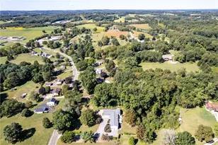 138 Nursery Ln, Jefferson Township, PA 16002 - Photo 47