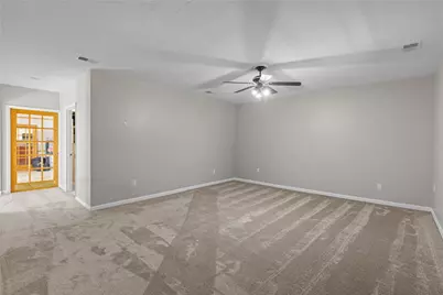 138 Nursery Ln, Jefferson Township, PA 16002 - Photo 11