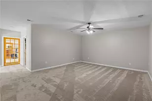 138 Nursery Ln, Jefferson Township, PA 16002 - Photo 11