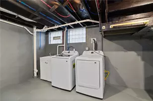 2441 Dewey St, Munhall, PA 15120 - Photo 23