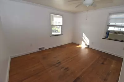 223 Nantucket Drive, Pittsburgh, PA 15236 - Photo 9