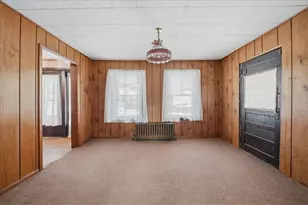 1060 Phillips St, Baden, PA 15005 - Photo 17