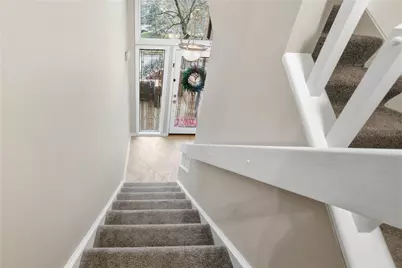 1432 Towne Square Dr, Pittsburgh, PA 15101 - Photo 5