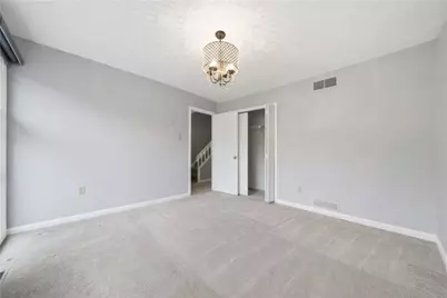 1432 Towne Square Dr, Pittsburgh, PA 15101 - Photo 25