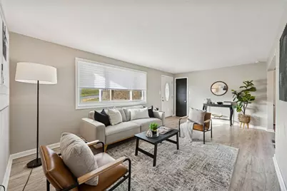 5543 Clarene Dr, Bethel Park, PA 15102 - Photo 3