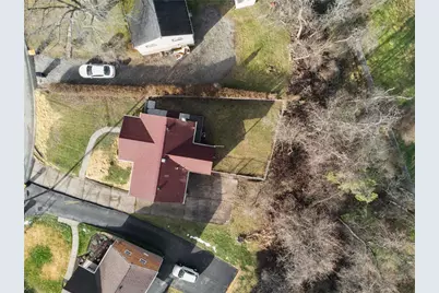 5543 Clarene Dr, Bethel Park, PA 15102 - Photo 27