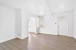 1320 Woodmont Ave, New Kensington, PA 15068 - Photo 9