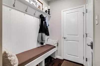 345 Park Edge Dr, Findlay Township, PA 15026 - Photo 7