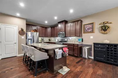 345 Park Edge Dr, Findlay Township, PA 15026 - Photo 17