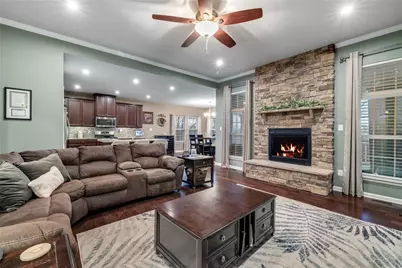 345 Park Edge Dr, Findlay Township, PA 15026 - Photo 9