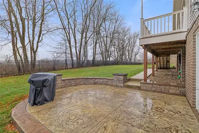 345 Park Edge Dr, Findlay Township, PA 15026 - Photo 45