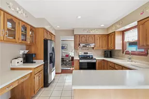 27 Deerfield Dr, Penn Twp, PA 15636 - Photo 13