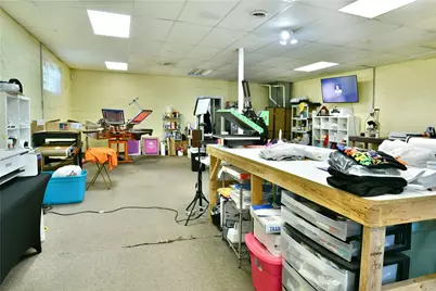 1883 E State St, Hermitage, PA 16148 - Photo 9