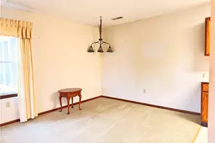 108 Evergreen Ct, Saxonburg Boro, PA 16056 - Photo 3