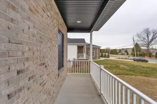 182 Murray Hill Rd, East Deer, PA 15084 - Photo 5