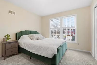 4535 Marina Dr, Pittsburgh, PA 15120 - Photo 31