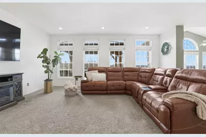 4535 Marina Dr, Pittsburgh, PA 15120 - Photo 19