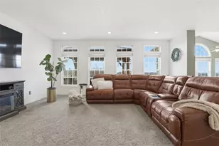 4535 Marina Dr, Pittsburgh, PA 15120 - Photo 19