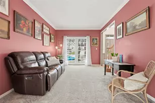 4535 Marina Dr, Pittsburgh, PA 15120 - Photo 9