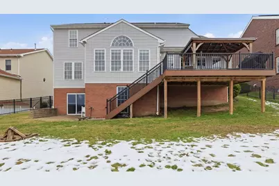 4535 Marina Dr, Pittsburgh, PA 15120 - Photo 5