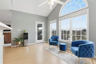 4535 Marina Dr, Pittsburgh, PA 15120 - Photo 17