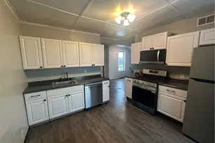 335 Queensbury St, Pittsburgh, PA 15205 - Photo 1