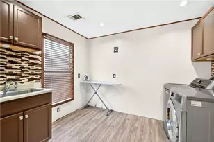 3812 Elizabeth St, McKeesport, PA 15132 - Photo 45