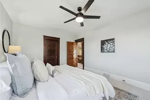 100 Castle Shannon Blvd, Pittsburgh, PA 15228 - Photo 21