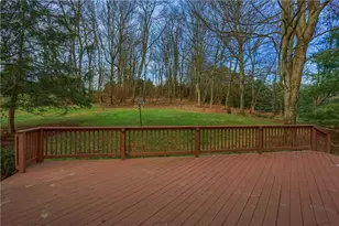 2642 Black Oak Ct, Pittsburgh, PA 15090 - Photo 11