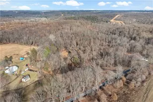 235 Murdocksville Rd, Hanover Township, PA 15026 - Photo 17