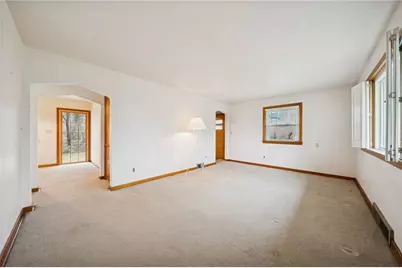 131 O'Hara St, Greensburg, PA 15601 - Photo 7