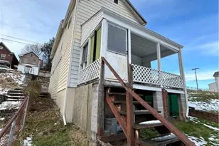 324 Crest St, Clairton, PA 15025 - Photo 19