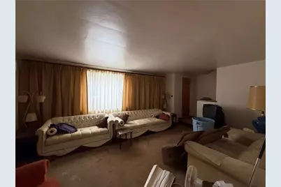 1339 Edgewood Dr, West Homestead, PA 15120 - Photo 3