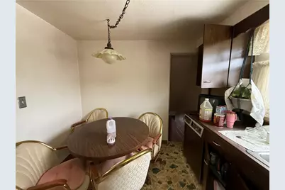 1339 Edgewood Dr, West Homestead, PA 15120 - Photo 7