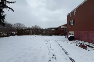 1339 Edgewood Dr, West Homestead, PA 15120 - Photo 21