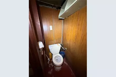 1339 Edgewood Dr, West Homestead, PA 15120 - Photo 15