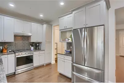 702 England Rd, Cranberry Township, PA 16066 - Photo 15