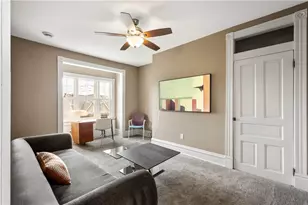 110 Pius St, Pittsburgh, PA 15203 - Photo 25