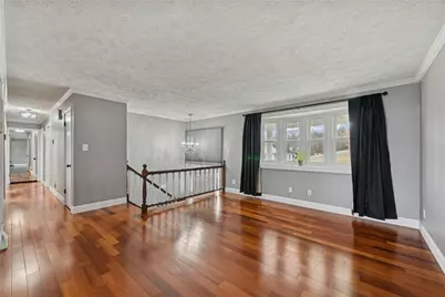 942 Vernon Dr, Belle Vernon, PA 15012 - Photo 5