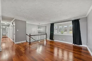 942 Vernon Dr, Belle Vernon, PA 15012 - Photo 5