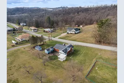 942 Vernon Dr, Belle Vernon, PA 15012 - Photo 35