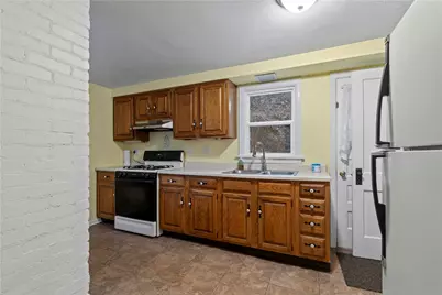 951 Universal Road, Pittsburgh, PA 15235 - Photo 9